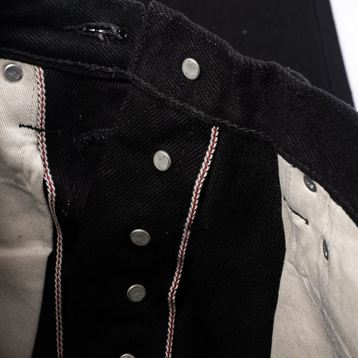 IH-888S-SBG 21oz Selvedge Denim Medium High Rise Tapered Cut Jeans -  Superblack Fades To Grey - Image 7